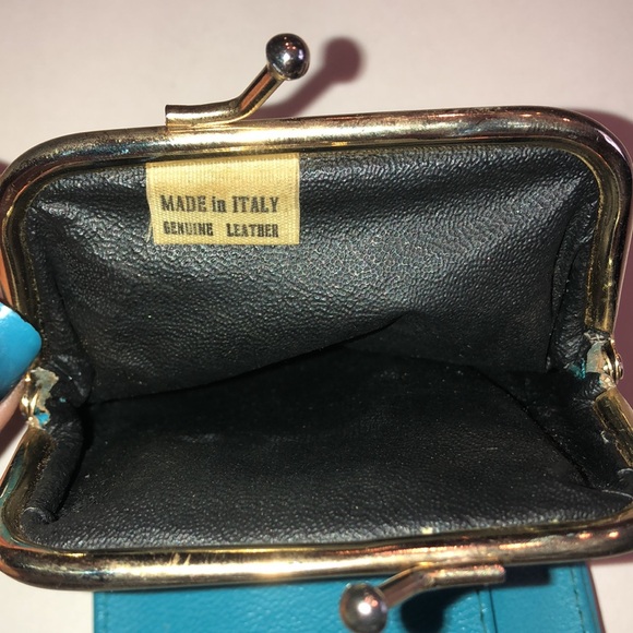 Vintage Teal Blue and Gold Tone Foldout Leather Coin Purse - Picture 6 of 6